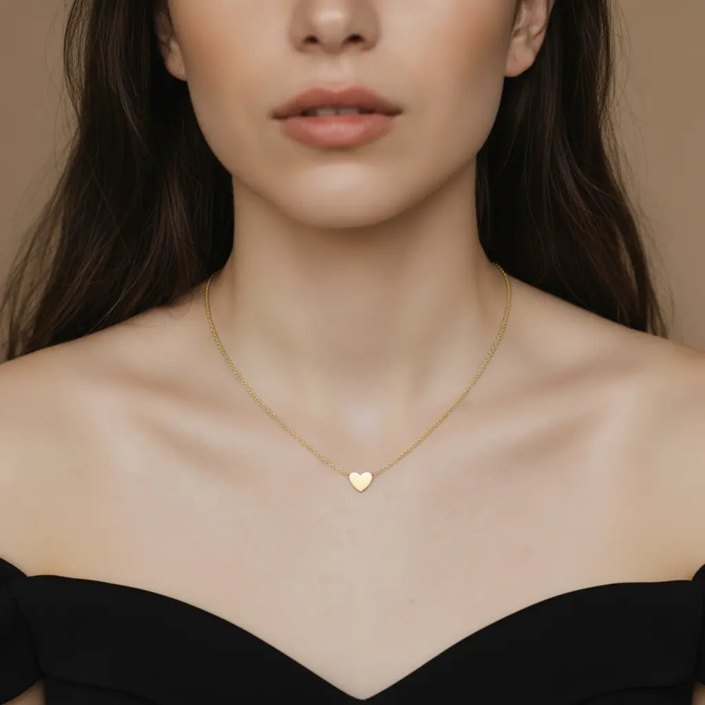 Zarte Herzkette silberfarben oder goldfarben– minimalistisch, elegant, jeden Tag